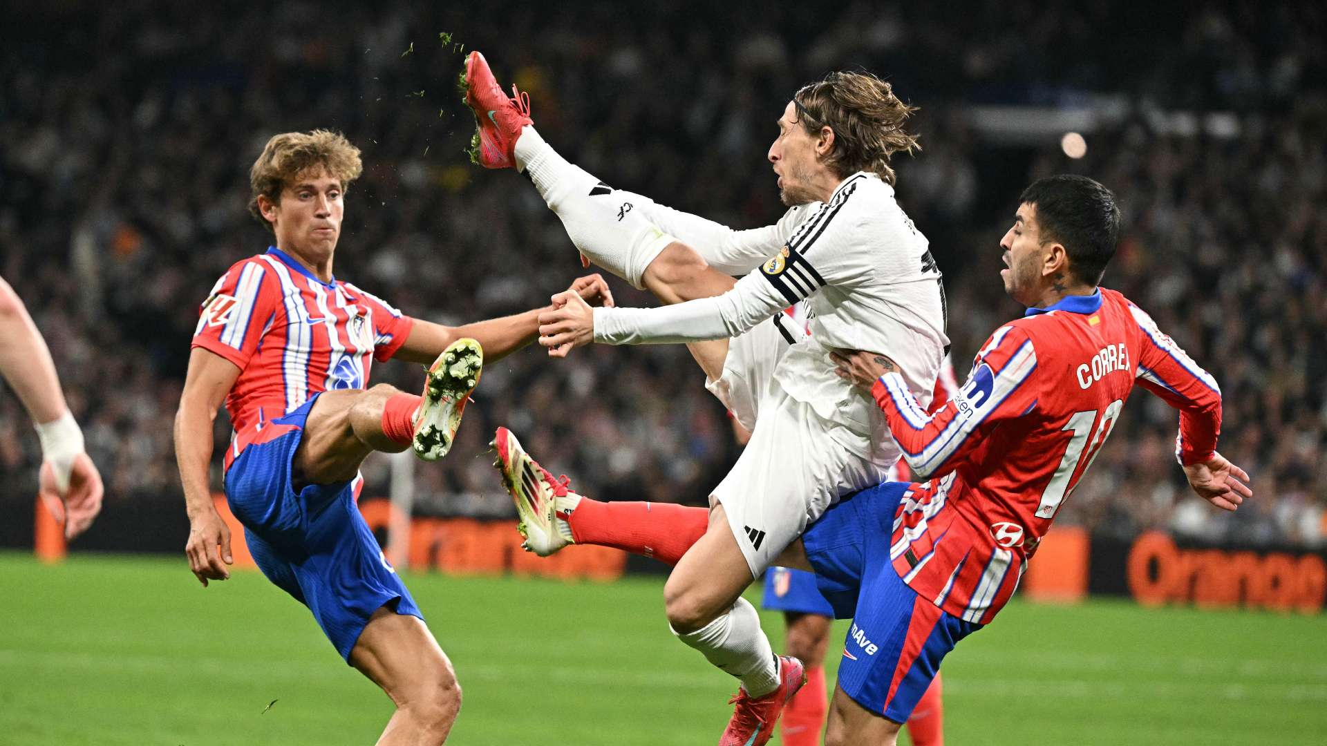 赛事中勇闯 赛事中勇闯